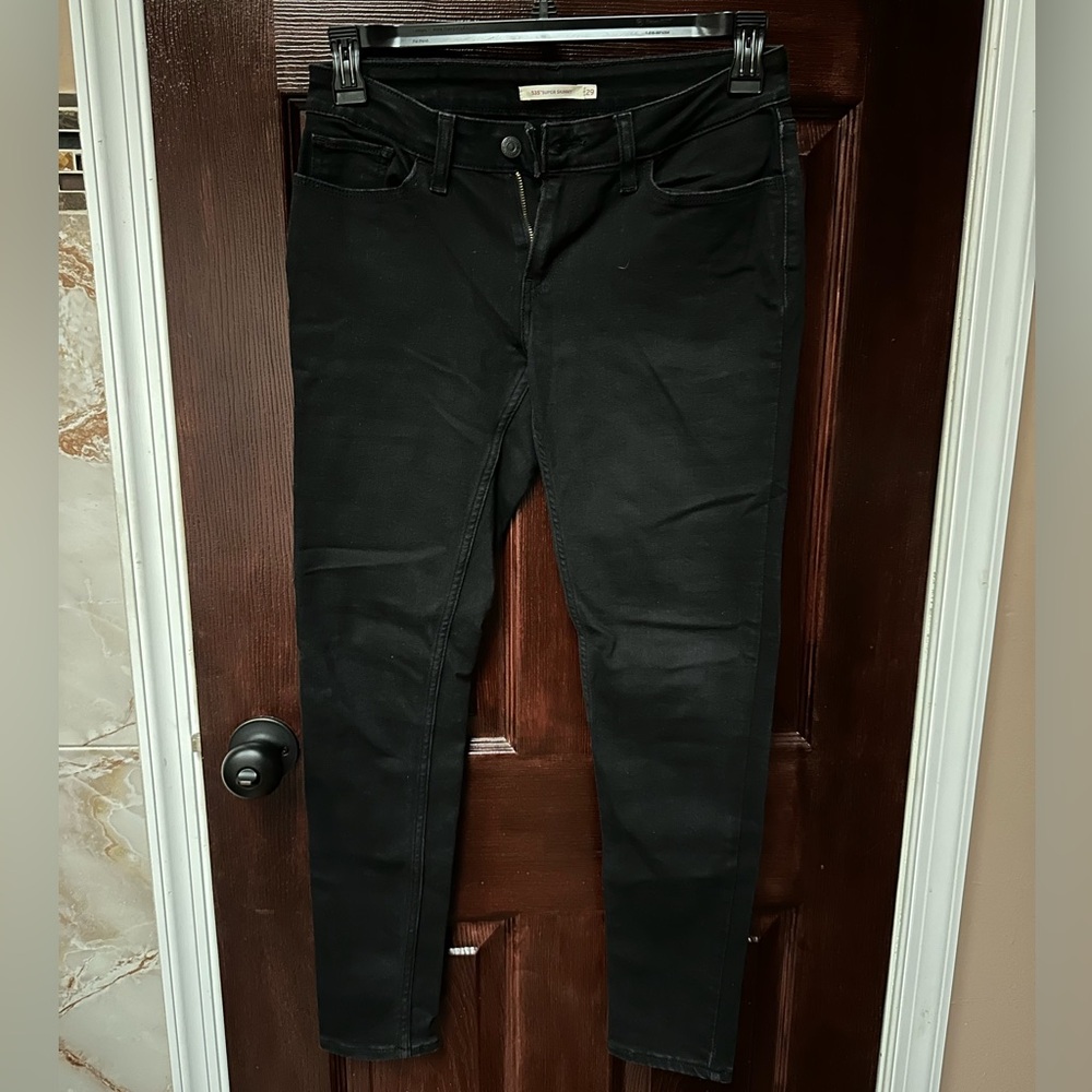 Levi’s 535 Super Skinny Jean